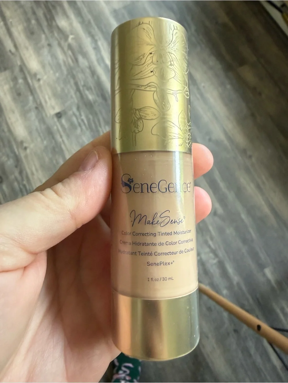 NWT SeneGence MakeSense Tinted Moisturizer - Fair / Light
